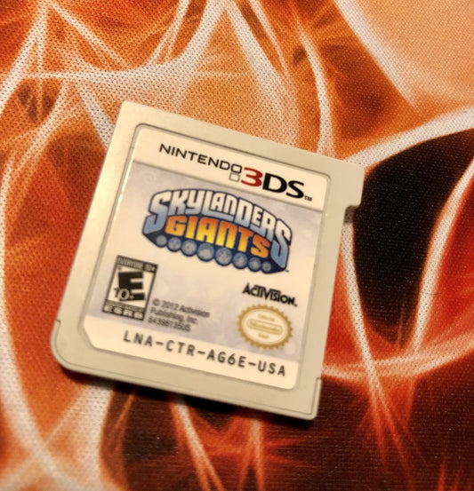 Skylanders Giants - Nintendo 3DS - Authentic GAME MONSTER CANADA -..-