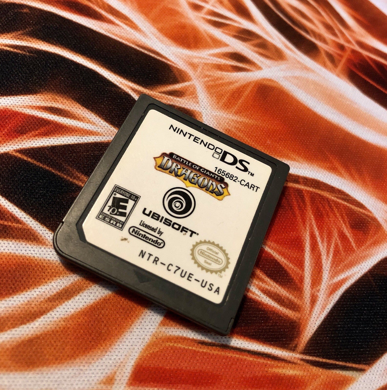 Battle of Giants: Dragons (Nintendo DS, 2009) Authentic GAME MONSTER CANADA -..-