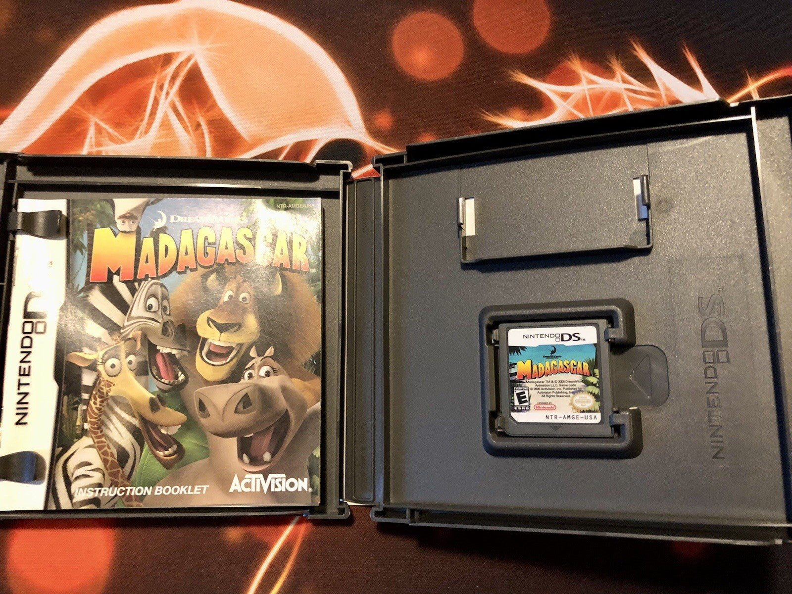 Madagascar (Nintendo DS, 2005)  Authentic GAME MONSTER CANADA -..-