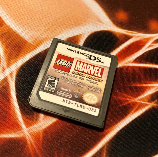 Lego Marvel Super Heroes Universe in Peril Nintendo DS GAME MONSTER CANADA -..-