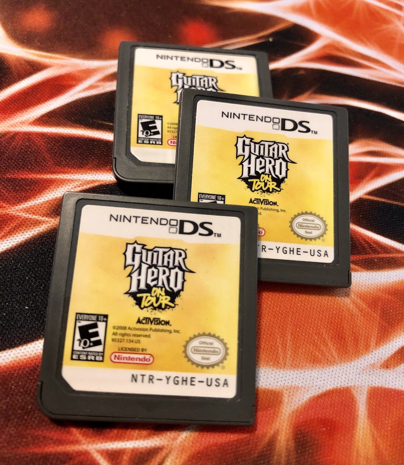 Guitar Hero: On Tour (Nintendo DS, 2008) Authentic GAME MONSTER CANADA -..-