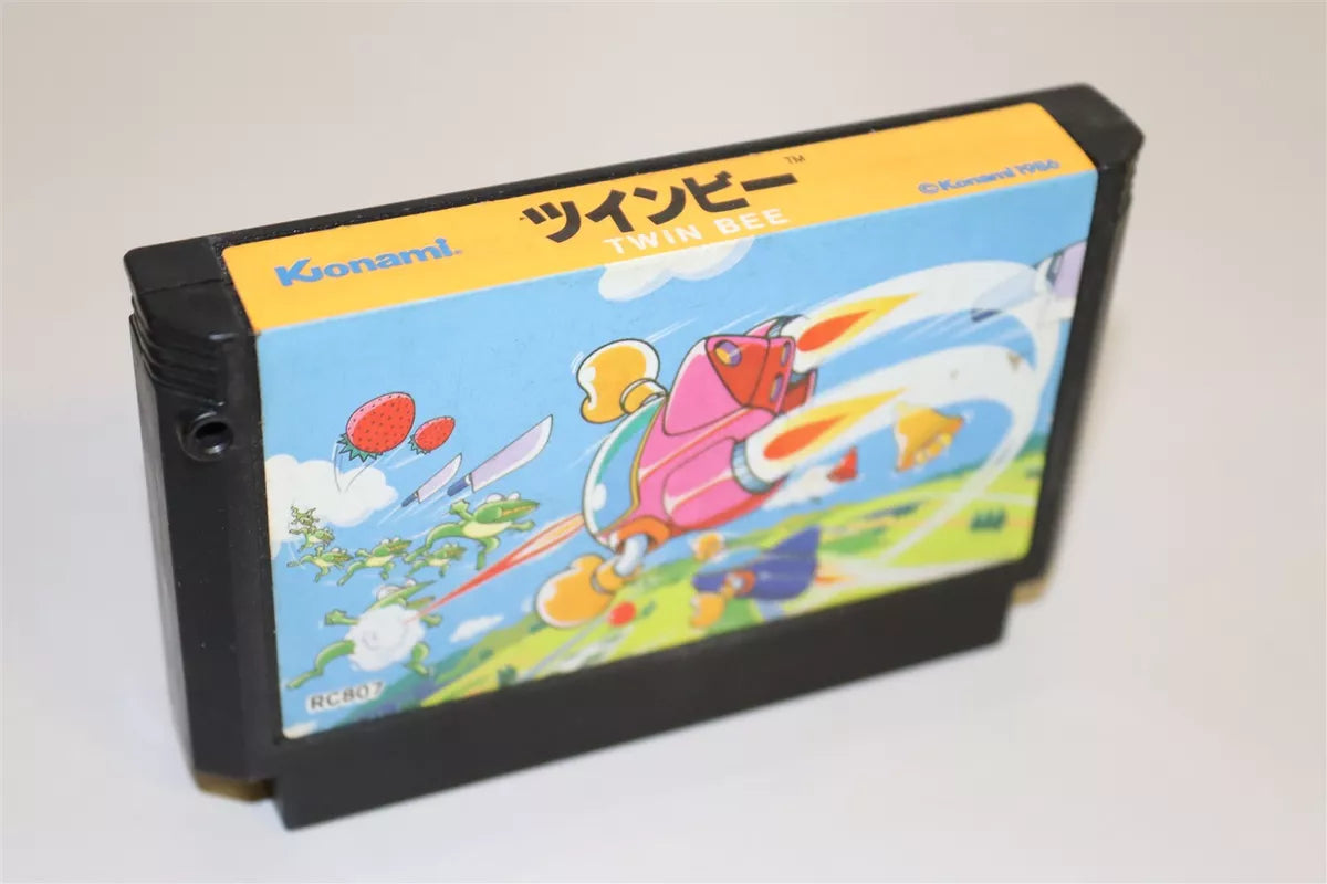 Twin Bee NES Famicom Japan